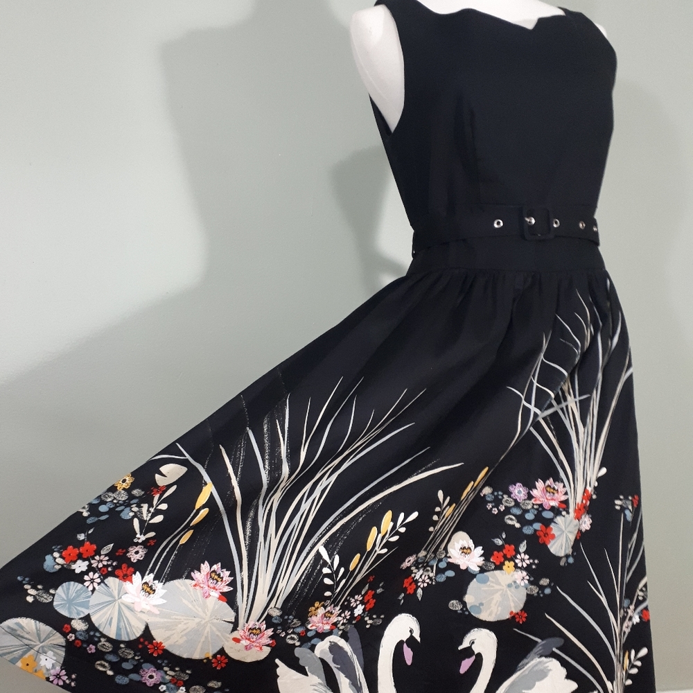 Lindy Bop Swan Print Dress
